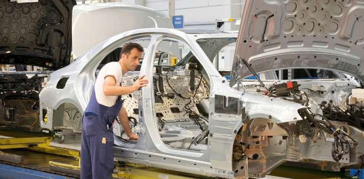 Luces rojas: la economía frenó su crecimiento y cayó 0,1% en el segundo trimestre
