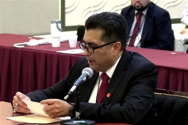 Propone Contraalmirante modificar Congreso con reforma