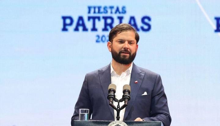 Presidente Boric da el vamos a Fiestas Patrias: inaugura este martes fondas del Parque O'Higgins