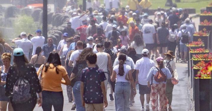Despite geopolitical tensions, Niagara Falls’ tourism enjoys ‘very positive summer’