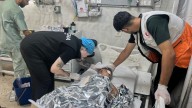 An American nurse in Gaza City films a hospital’s collapse as Israeli forces surround it