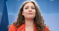 El PP acusa al TC de Pumpido de «limpiar» los delitos de los «compañeros y afiliados» de Sánchez