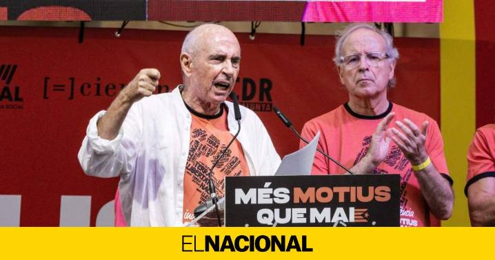 ¿Se tiene que desobedecer la sentencia del TSJC contra el catalán?