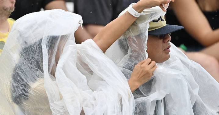 Temple at No. 18 Georgia Tech in a weather delay