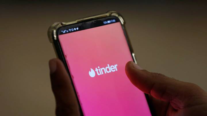 Senators push Match to act against dating scams on its apps
