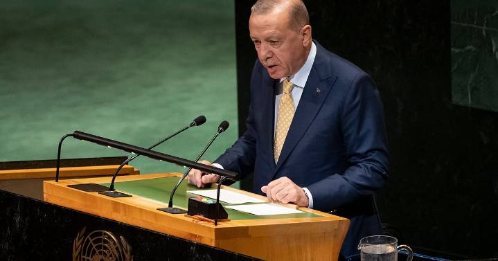 Turkish President Erdogan again refers to Kashmir issue in UNGA address