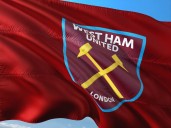 El West Ham prohíbe un tipo de bufandas para el derbi contra el Tottenham