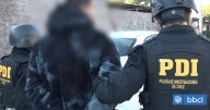 Capturan a adulto mayor avezado en hurtos de equipos electrónicos en Providencia: robó en sede de RN