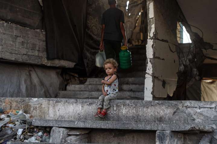 Gaza se convirtió en una “ciudad de miedo, huida y funerales”, según un funcionario de la ONU