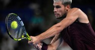Swiatek wins 400th career match at China Open. Alcaraz reaches Japan final