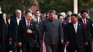Así es el armamento pesado que China presentó hoy en su desfile en Pekín; Putin y Kim Jong