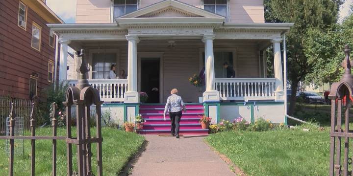 Homeowners showcase work to preserve historic properties in annual DPA tours
