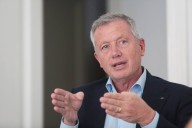 "La única forma de reoxigenar". Emilio Monzó apuntó contra la "soberbia" del Gobierno y pidió un cambio de gabinete