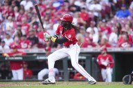 Padres on deck: Reds come to Petco trying to improve wild