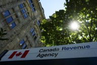 Federal union expands campaign denouncing cuts at Canada Revenue Agency