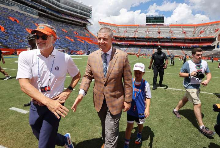 No. 13 UF stunned in the Swamp by USF
