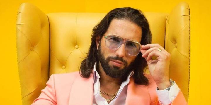 Poncho de Nigris se defiende de acusaciones de vender su cuerpo a empresarios para volverse famoso