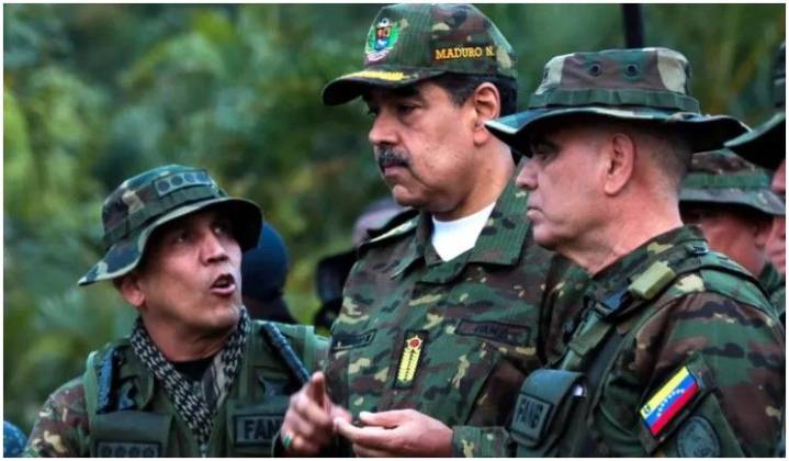 Venezuela inicia ejercicios militares en una isla caribeña en desafío a EE.UU.