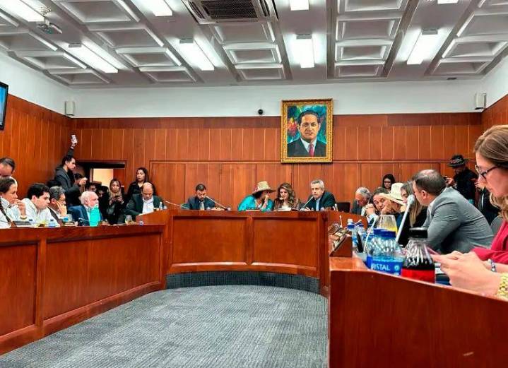 Reforma a la salud: Comisión Séptima del Senado iniciará debate la próxima semana