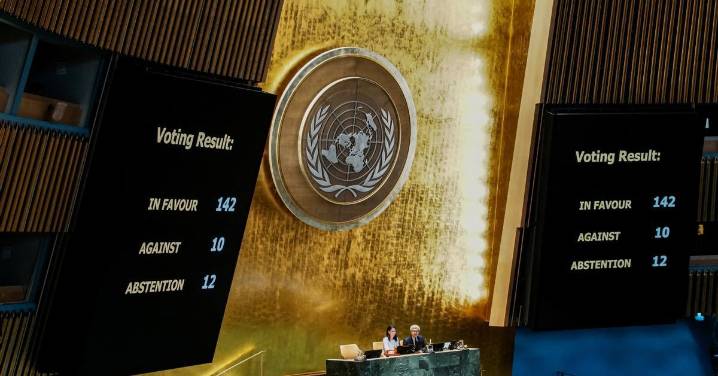 La Asamblea General de la ONU defiende un estado palestino junto a Israel y pide a Hamás que libere a los rehenes