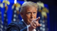 Trump firma orden ejecutiva para funcionamiento de TikTok en EEUU: estadounidenses controlarán la app