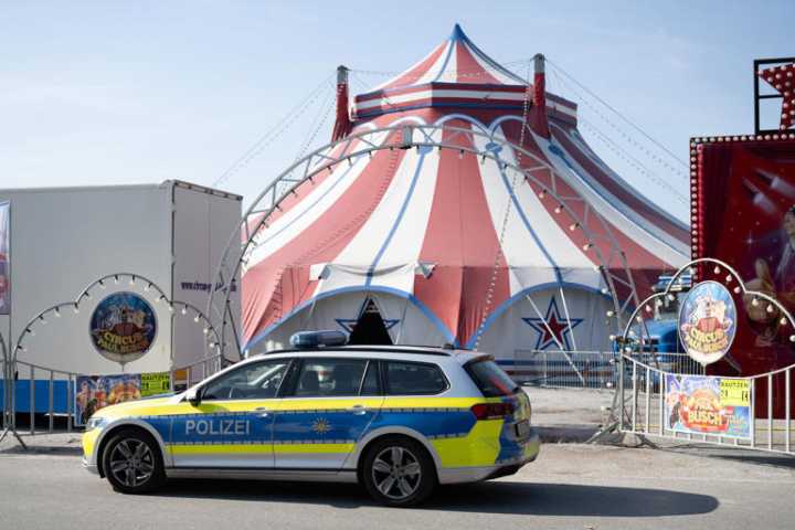 Acróbata española de 27 años fallece durante una función en un circo alemán