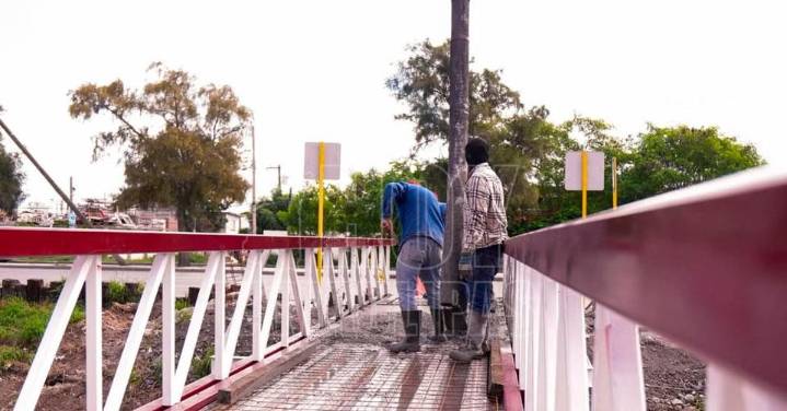 Gobierno de Beto Granados avanza en la construcción de puente peatonal en la Obrera