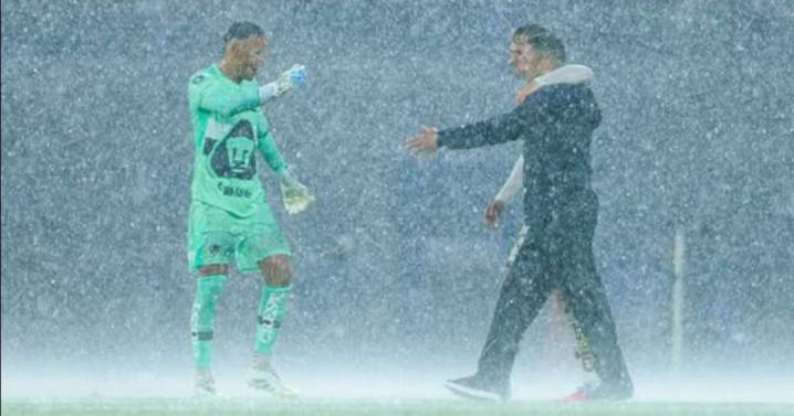 La decisión que tomaría Pumas con Efraín Juárez tras derrota vs América
