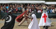 Galería | El gran combate de moros y cristianos
