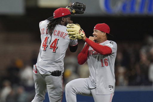 Stephenson conecta jonrón de 2 carreras en la 9ª y da triunfo a Rojos, 4
