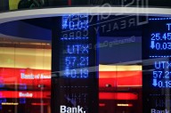 El Nikkei avanza un 1.2% en contraste con la caída de los mercados chinos, que enfrentan la incertidumbre regulatoria