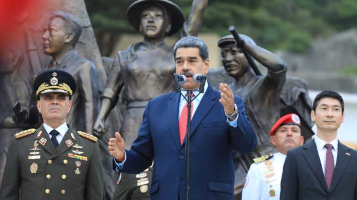 Maduro afirma que Venezuela será reconocida como una «potencia media de desarrollo»
