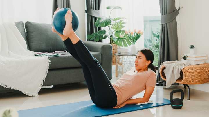 Increase core strength, balance, posture and flexibility in 30 days with this new Power Pilates challenge from fitness app RWL