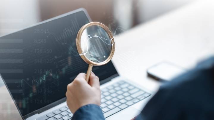 El IRS podría hacerte una auditoría si haces este tipo de transacciones