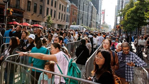 People wait hours in line to see, purchase films at TIFF