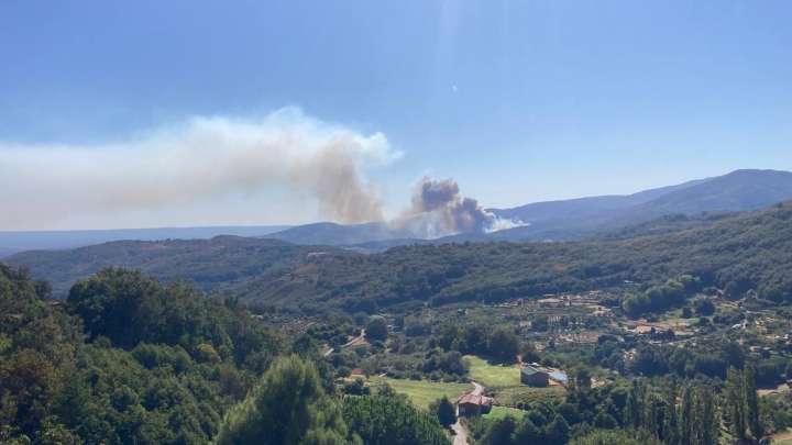 Incendio forestal de nivel 1 en Cuacos de Yuste More