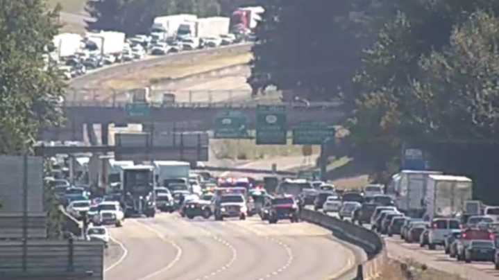Some northbound lanes of I-5 open near Wilsonville after crash