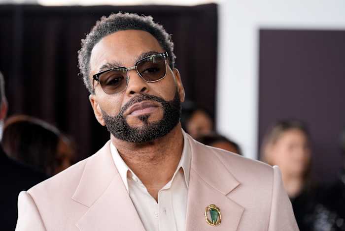 Method Man's passion earned him a spot in the Jets' fan hall of fame. He predicts a win vs. Steelers