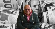 Tras el desplome del dólar, la nueva bomba del Gurú del Blue: "No hay que..."
