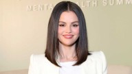 ¡Revelación impactante! Selena Gómez abre su corazón sobre la «dolorosa» enfermedad que impulsó un cambio en su línea de belleza.