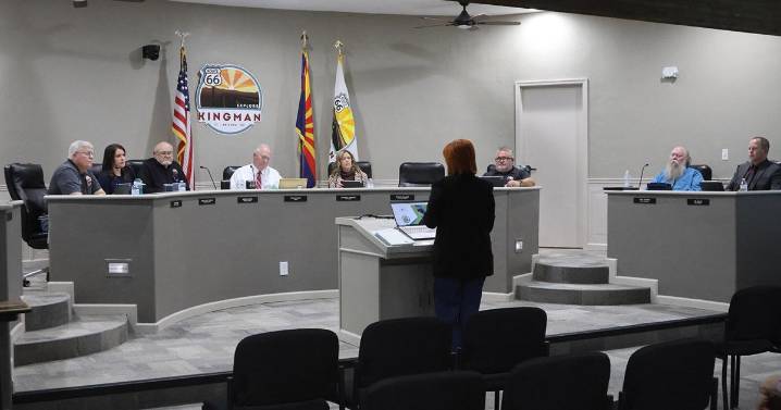 Adult center funding, rules for signs, and a new recycling program highlight packed City Council agenda