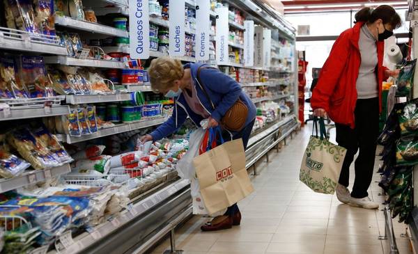 La pérdida de poder de compra y suba de precios vacían la mesa familiar