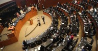 Senadores se otorgan siete días de asueto pese a pesada agenda legislativa