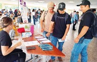 Previenen enfermedades en jóvenes