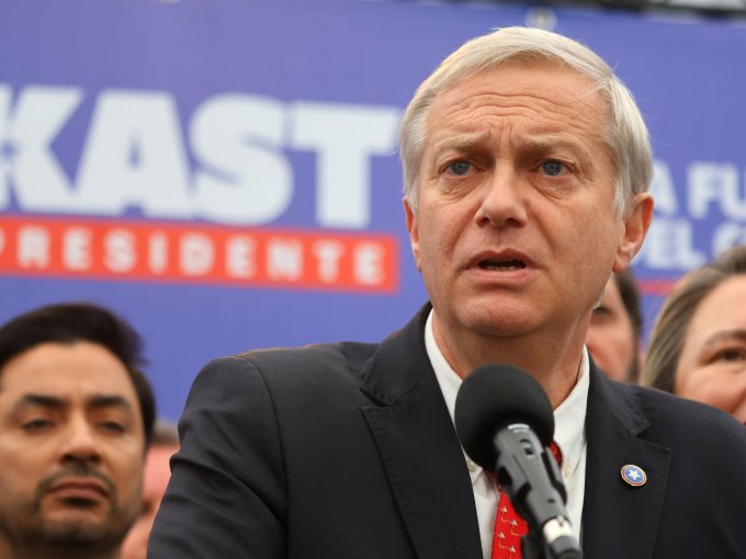 Presidente del Partido Republicano afirma que José Antonio Kast "estuvo sólido" en el debate