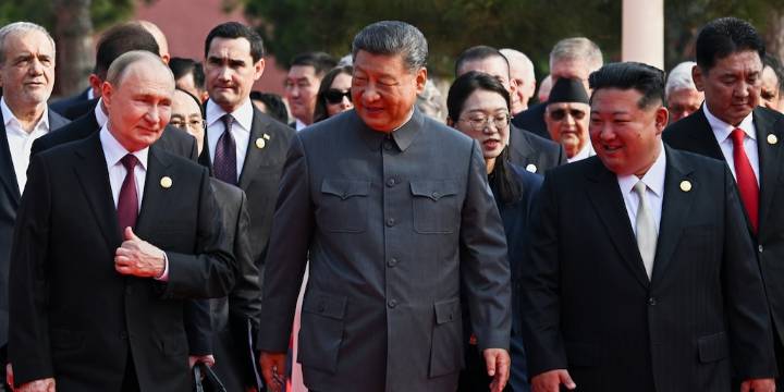 China, Rusia y Corea del Norte sellaron su alianza autoritaria con un desfile militar en Beijing para desafiar a Occidente