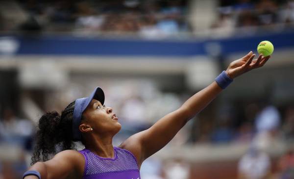 Osaka y Auger-Aliassime avanzan a los cuartos de final del Abierto de EEUU