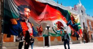 Murales en Tlaxcala generan polémica: héroes patrios aparecen con hasta seis dedos