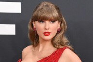 Taylor Swift Wore Wide-Leg Jeans: Get the Look