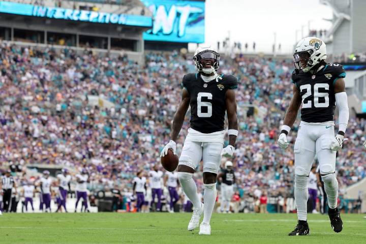 Commanders, safety Darnell Savage agree to terms: Sources